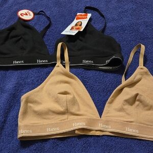 Hanes NWT 2-Pack Wireless Bralette Set in Black and Tan XL